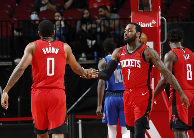  美因茨中场核心伤愈复出助球队终结连败  